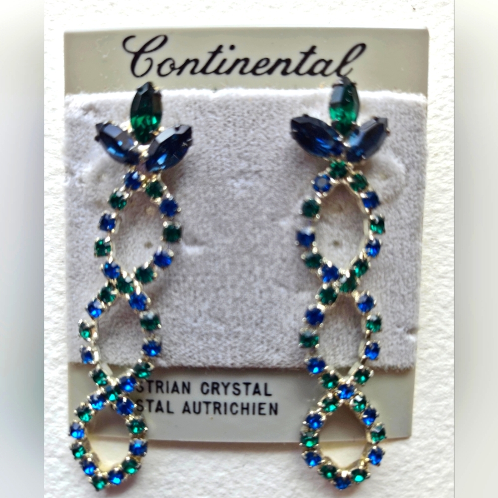 VTG💫Austrian Crystal Post Dangle Earrings